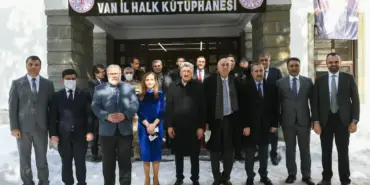 van-halk-kutuphanesi