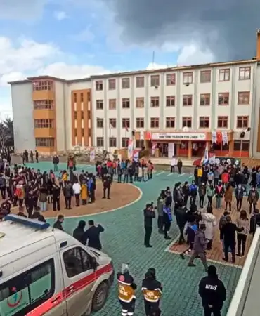 van-deprem-tahliye-tatbikati