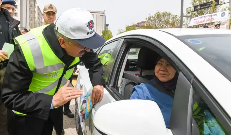 5-adimda-guvenli-trafik-uygulamasi