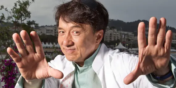 Jackie Chan Kimdir ?
