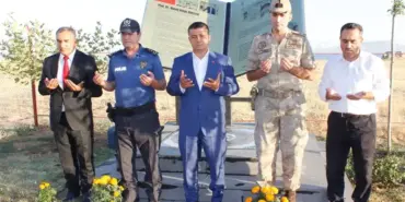 a-haluk-dursun-aniti