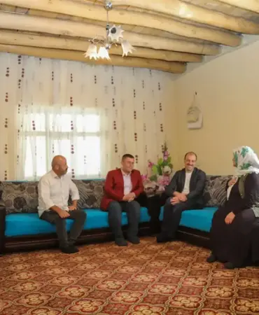 baskale-celik-sehit-aileleri-ziyaret