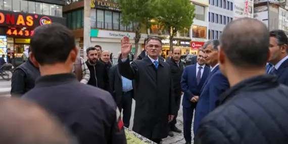 Yeni Van Valisi Dr. Ozan Balcı’dan esnaf ziyareti