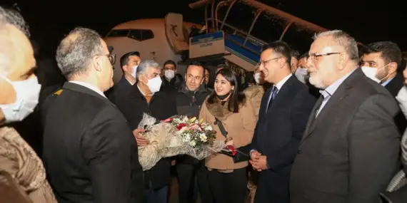 Tahran-Van Uçak Seferleri Başladı