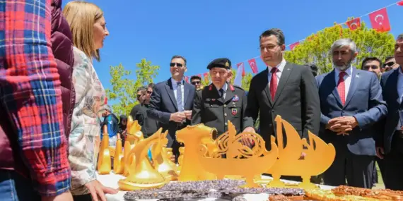 Van’da 19 Mayıs kutlamaları