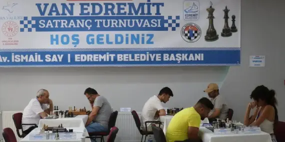 Van’da uluslararası satranç turnuvası devam ediyor