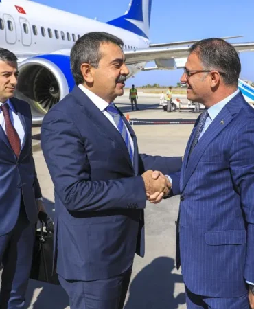 bakan-tekin
