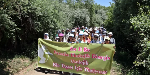 Kadınlar ‘Ekolojik Bir Yaşam İçin’ Yürüdü
