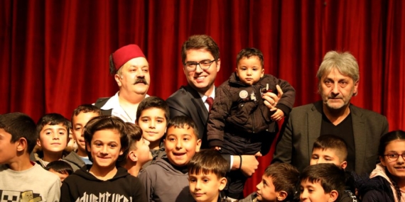 Erciş’te Tek Perdelik Komedi oyunu