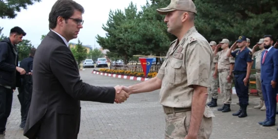 Kaymakamdan Erciş Jandarma Komutanlığına ziyaret