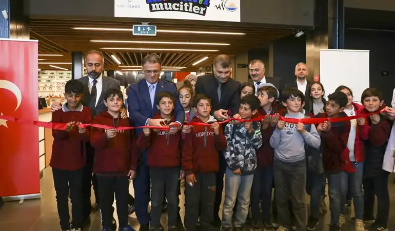 merakli-mucitler