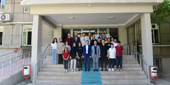 Kaymakam Sakarya’dan dereceye girenlerle Sohbet