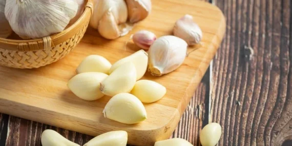 Sarımsak Nedir? Faydaları ve Şaşırtıcı Etkileri