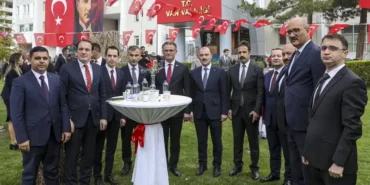 van-bayramlasma-toreni