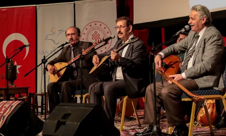 van-da-asiklar-senligi-duzenlendi