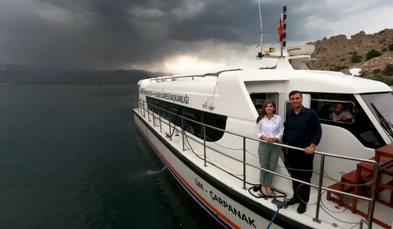 van-deniz-otobusu