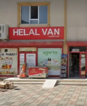 van-helal-market-2