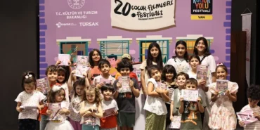 van-kultur-yolu-nda-gerceklesen-20-cocuk-filmleri-festivali-sona-erdi-1720081604-539_large