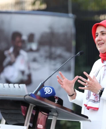 kizilay-genel-baskani-en-etkili-bilim-insanlari-listesinde-1727601901-323_large.webp