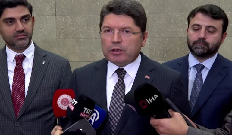 bakan-tunc-hic-kimse-yargi-mensuplarimizi-tehdit-edemez-1729422805-568_large.webp