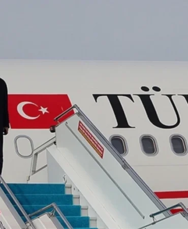 cumhurbaskani-erdogan-macaristan-yolcusu-1692515500-213_large.webp
