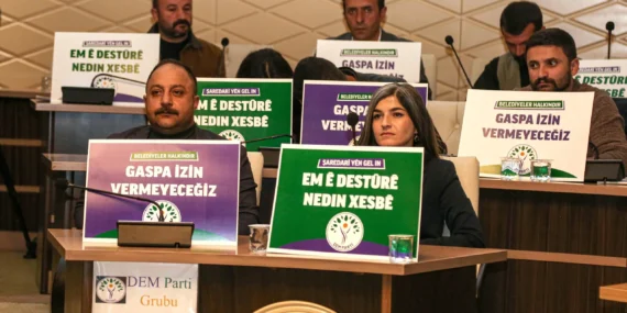 Van Büyükşehir Belediye Meclisi’nde kayyımlara tepki
