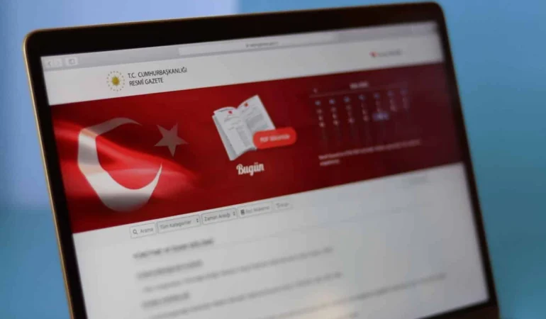 milletlerarasi-okullarda-eylul-de-turkce-dersi-basliyor-1735901204-770_large.webp