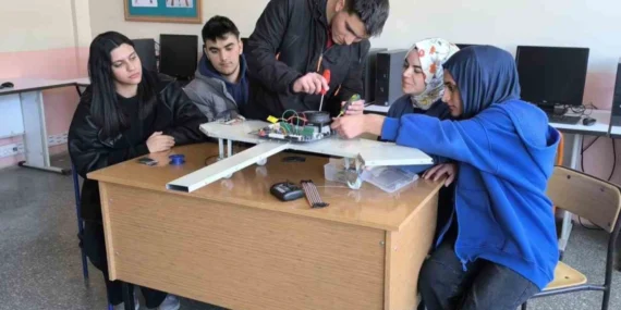 Muşlu öğrencilerin özel projesine MSB daveti