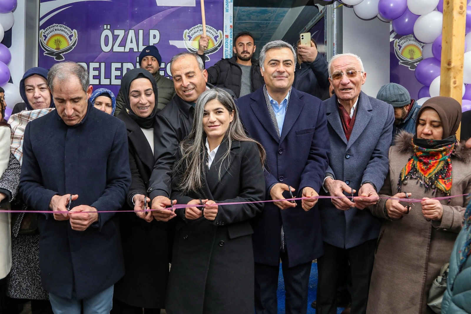 Özalp’te Halk Lokantası hizmete açıldı