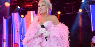 superstar-ajda-pekkan-yeni-yilda-buyuledi