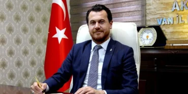 emre-guray-ak-parti-van