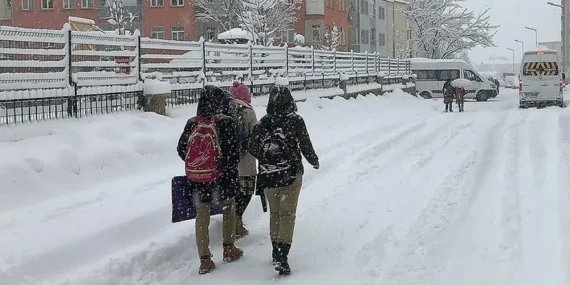 Ağrı’da eğitime ara verildi