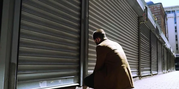 Van, kepenk kapatıyor!