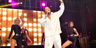 engin-demirciogluna-antalyada-eniste-sevgisi