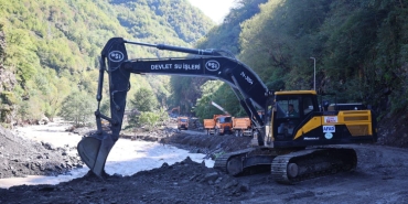 g1clfcxxkaagz8w-1758555839-136-x750