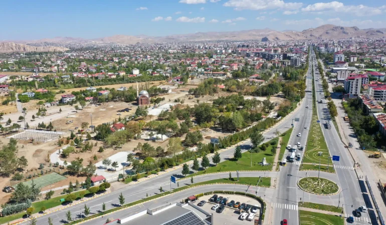 Van'da Millet Bahçesi çalışmaları sürüyor
