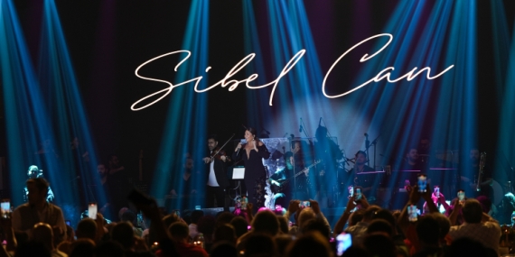 Sibel Can Kıbrıs’ta büyüledi