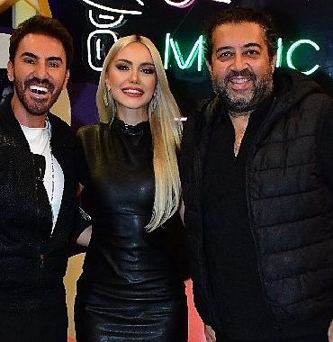 magazin-ve-muzik-tek-adreste-50fifty