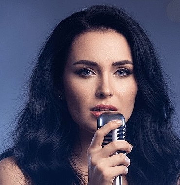 turkiyenin-ilk-yapay-zeka-sarkicisi-aymeradan-ilk-album-aymera-yayinda