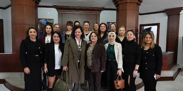 kadin-girisimcilerden-baskan-hatice-gencaya-ziyaret