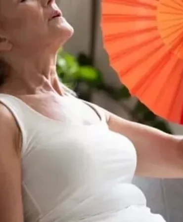 menopoz-yasini-one-ceken-kritik-faktorler-1771916298-661_large