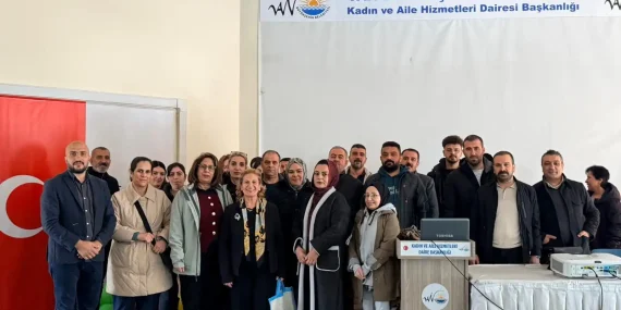 Van Büyükşehir Belediyesi Personeline Güzel ve Etkili Konuşma Eğitimi