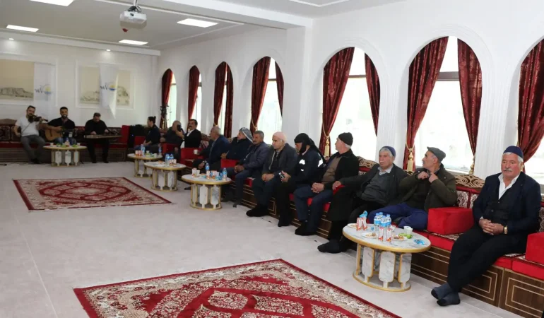 Van’da “Tecrübe-i Hayat” Projesiyle Büyüklerin Anıları Geleceğe Aktarılıyor