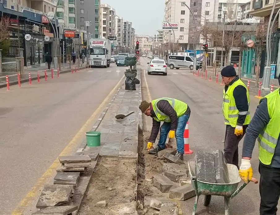 van-kaldirim